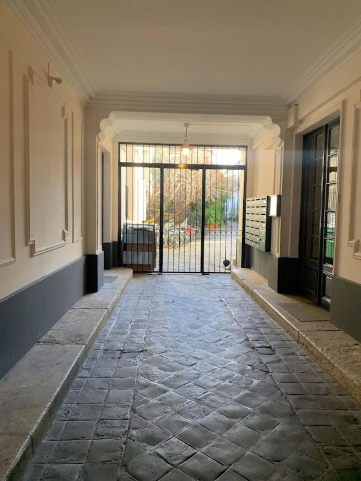 2 Et Terrasse A Paris! Appartement Parijs
